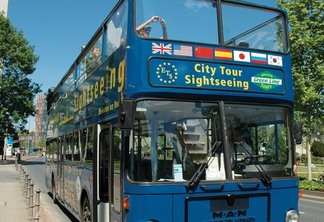 Passeio de ônibus turístico em Frankfurt