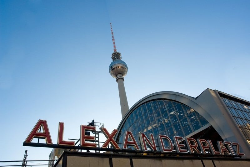 Como chegar à Torre Berliner Fernsehturm - Alexanderplatz
