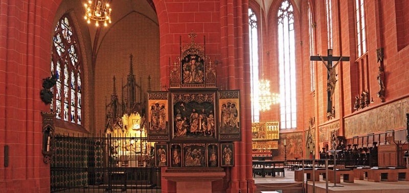 Interior da Catedral de Frankfurt