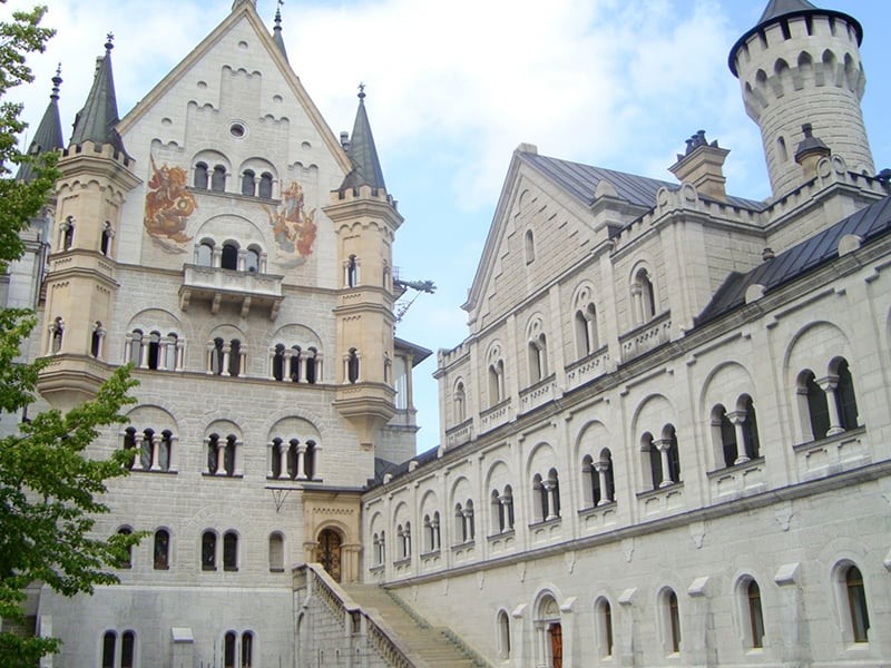 História do Castelo Neuschwanstein na Baviera