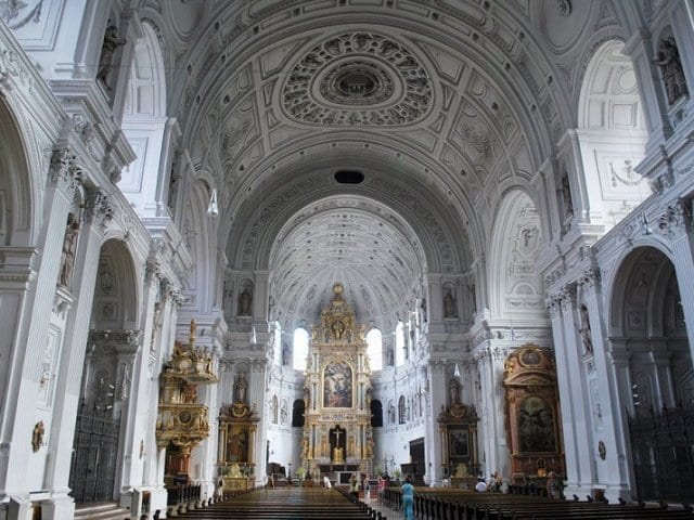 Igreja de São Miguel em Munique